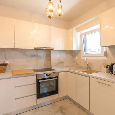 Micasa Palace 1 Vakantiehuis Korinós