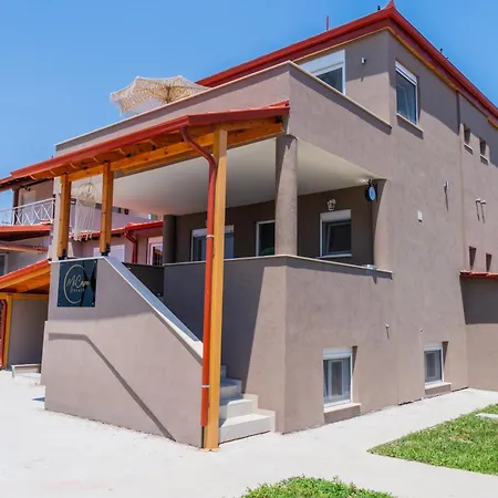 Micasa Palace Holiday home Korinos